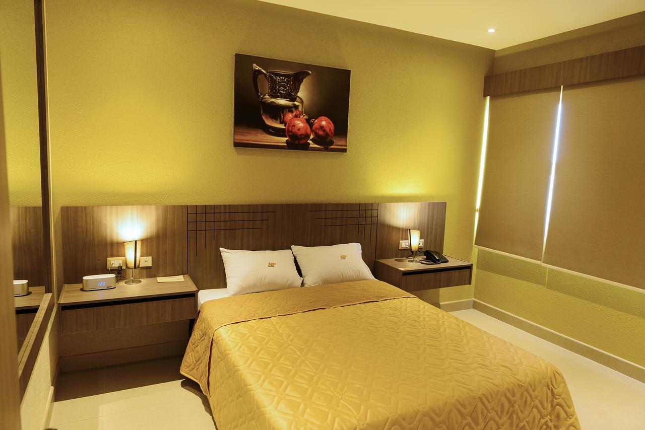 Np Hotel Y Suites Guayaquil Exterior foto